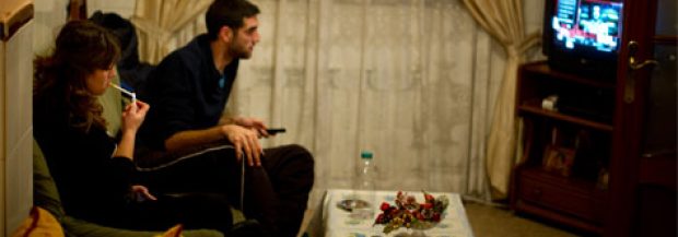 Unemployed More Likely To Watch TV Than Look For a Job