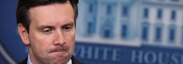 Earnest Dodges On Dem Operative Visits To White House